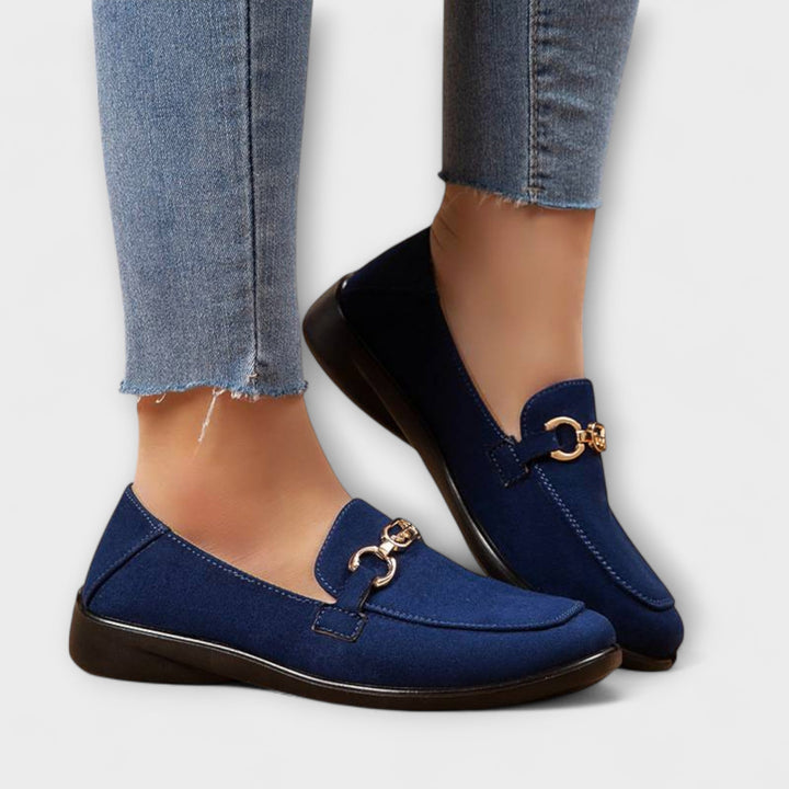Tyylikkäät Loafersit