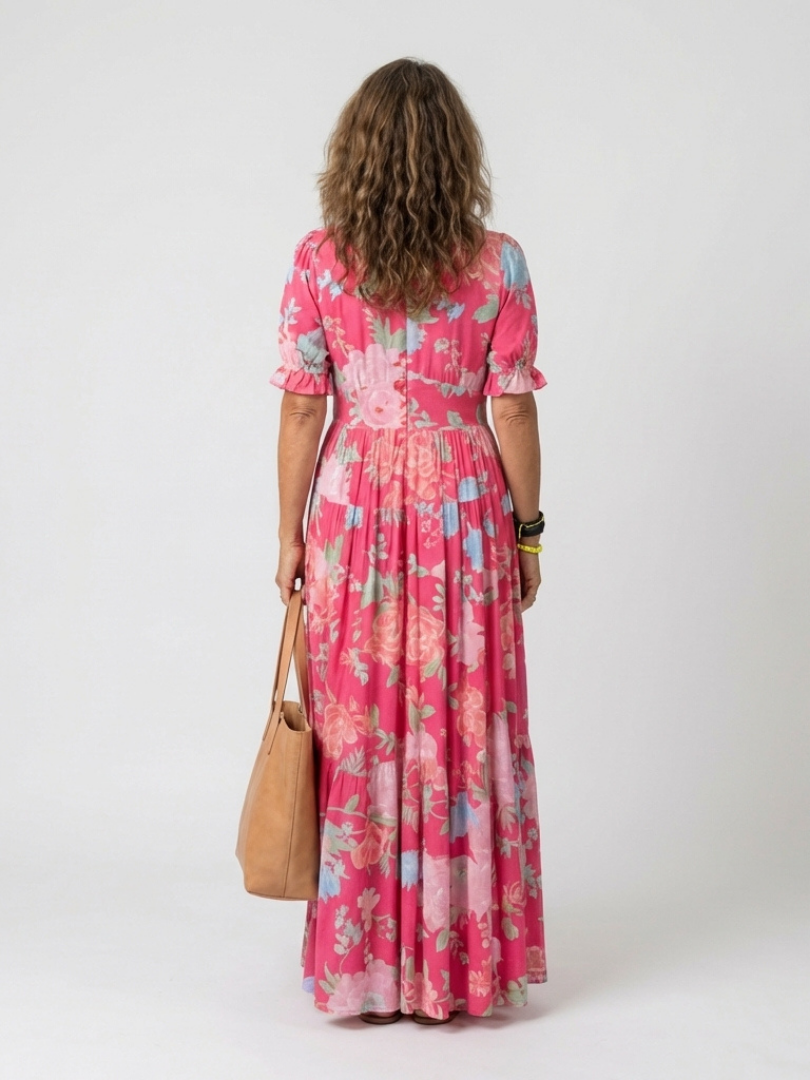 Juliette | Midi mekko kukilla, lyhyet hihat ja V-pääntie