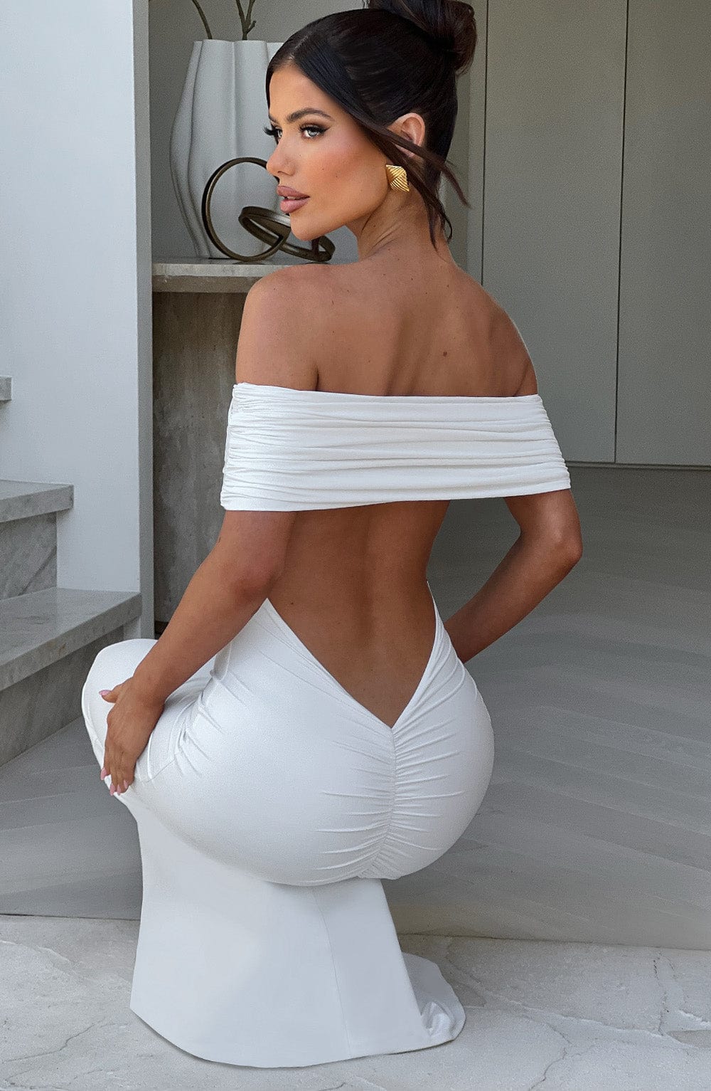 Tindra | Hieno Bardot-maksimekko