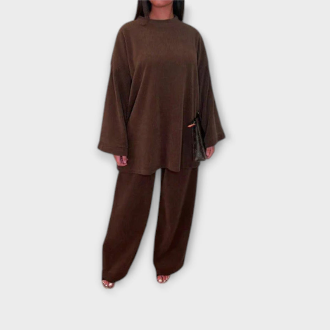 Ingrid - Plus-koon ribbattu setti